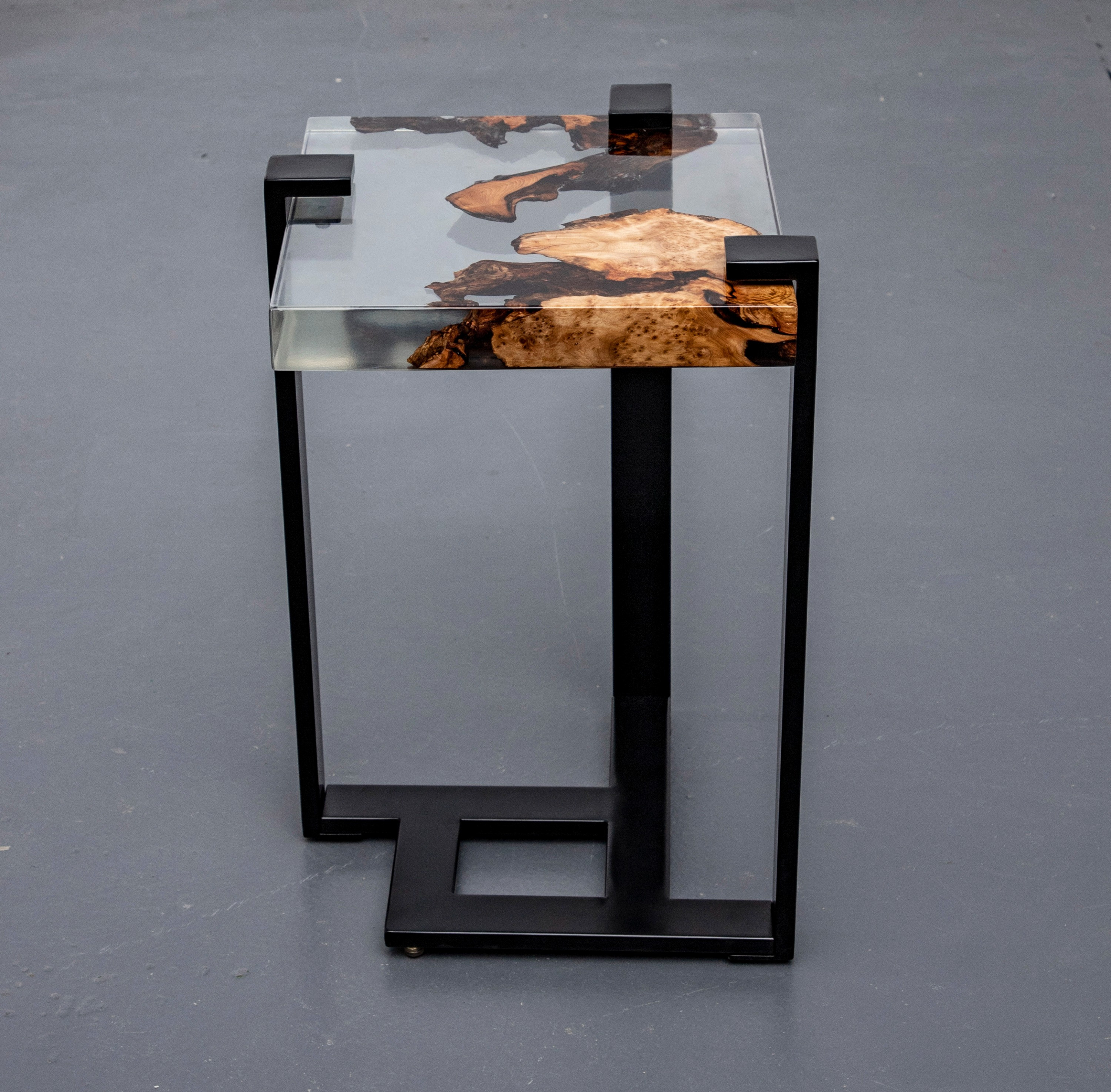 Lisaliy- wood roots side table （Square）